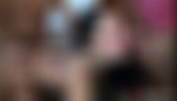 Morena praticando zoo porno com cavalo